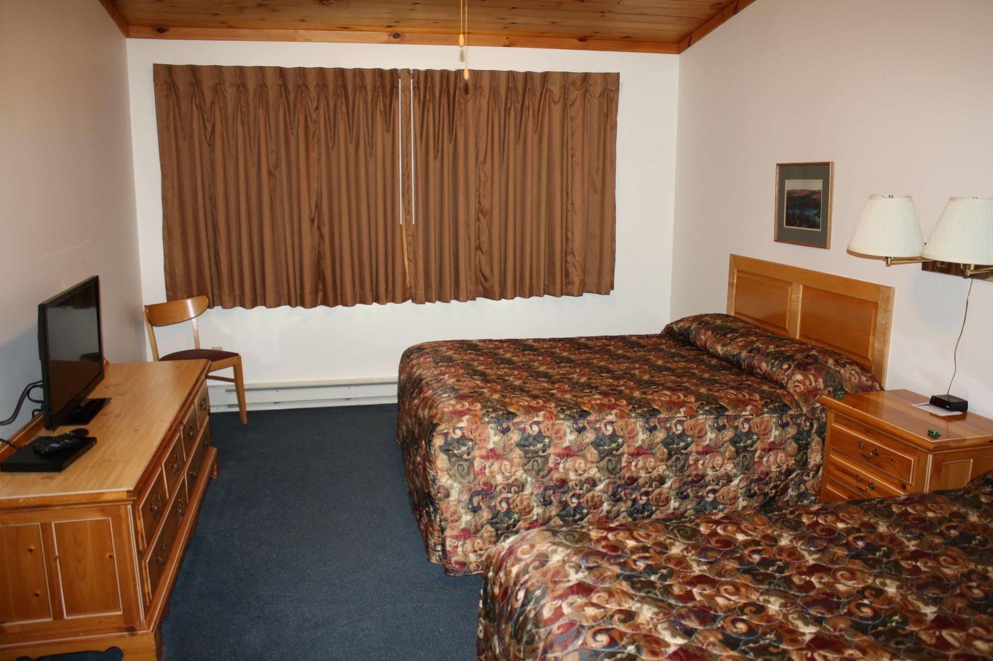 Superior Ridge Resort Motel Schroeder Exteriér fotografie
